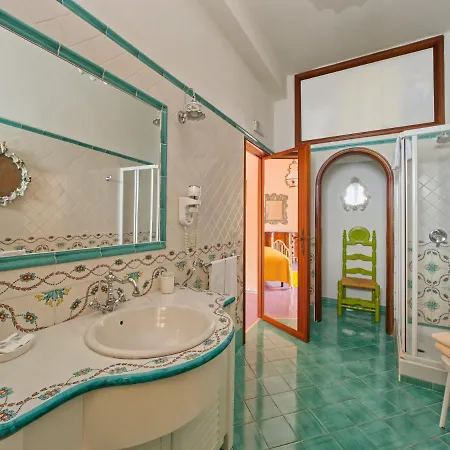 Scarpariello Relais * Ravello